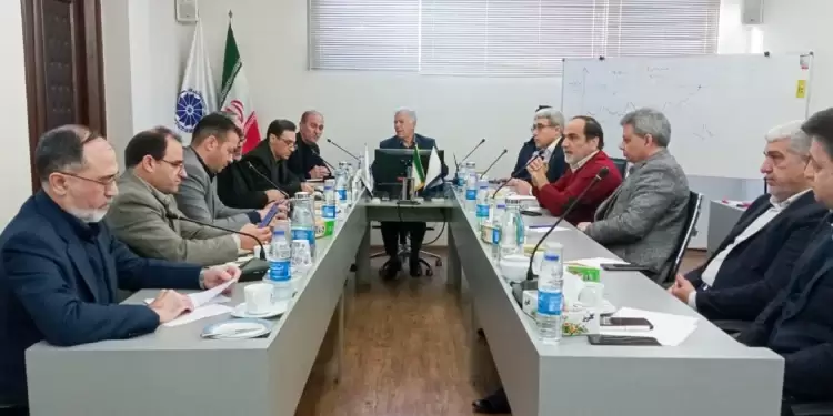 به گزارش ترابرنیوز به نقل از روابط‌عمومی اتاق بازرگانی، صنایع، معادن و کشاورزی خراسان رضوی، احمد زمانیان، رئیس کمیسیون حمل‌ و ‌نقل، ترانزیت و امور مرزی اتاق مشهد